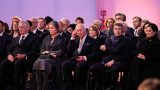 Il tributo di re Carlo con re Frederik, regina Mary e regina Letizia alla commemorazione di Auschwitz