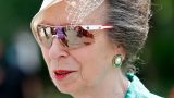 Princess Anne rivela dettagli inaspettati sul suo sorprendente patentino HGV in un’intervista imperdibile